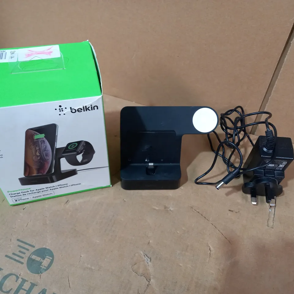 BOXED BELKIN POWER HOUSE CHARGE DOCK 