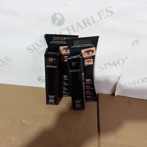 IT SUPERHERO ELASTIC STRETCH VOLUMIZING MASCARA SET