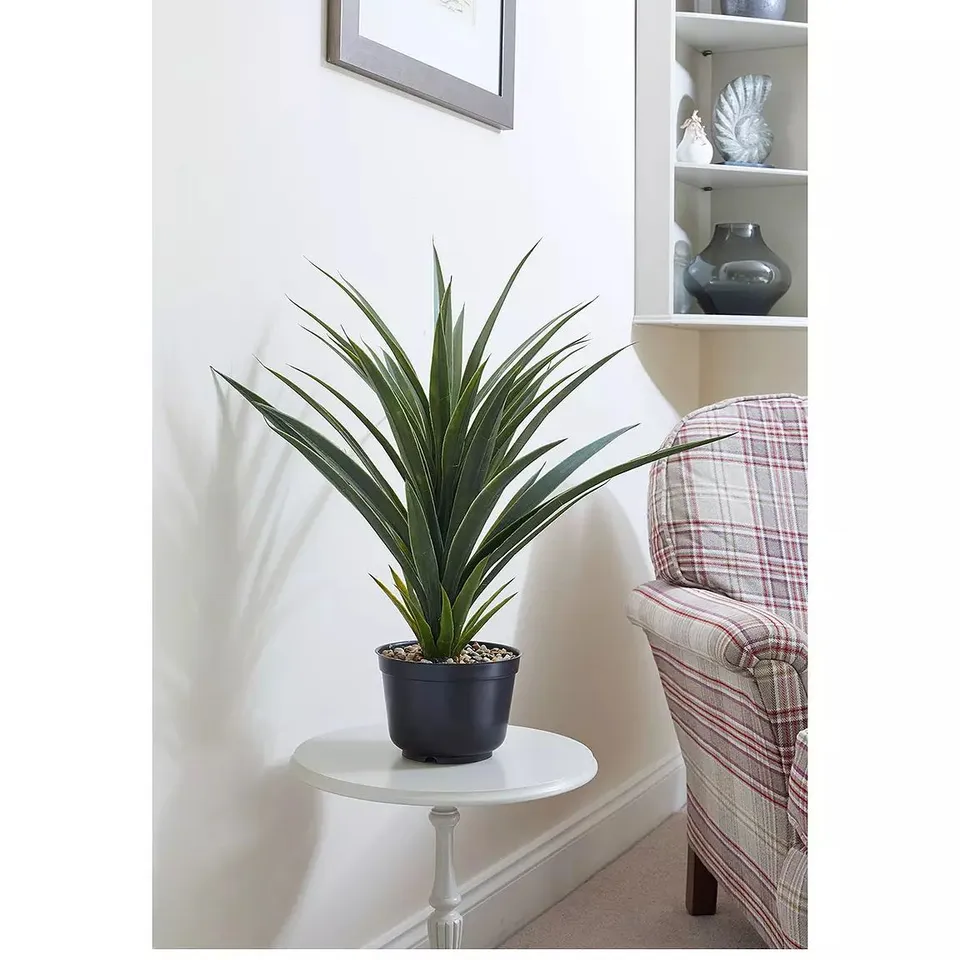 ARTIFICIAL SPIKY SISAL PLANT IN POT