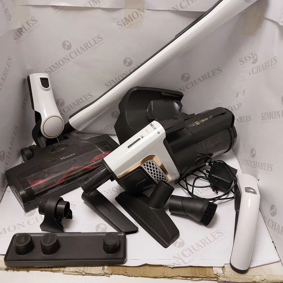 MIELE TRIFLEX HX2 CORDLESS HOOVER 