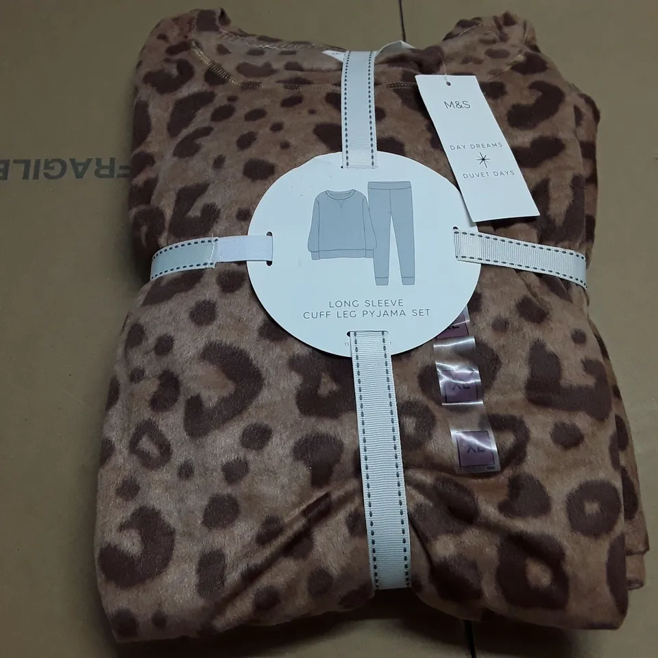 M&S LONG SLEEVE CUFF LEG PJ SET - XL