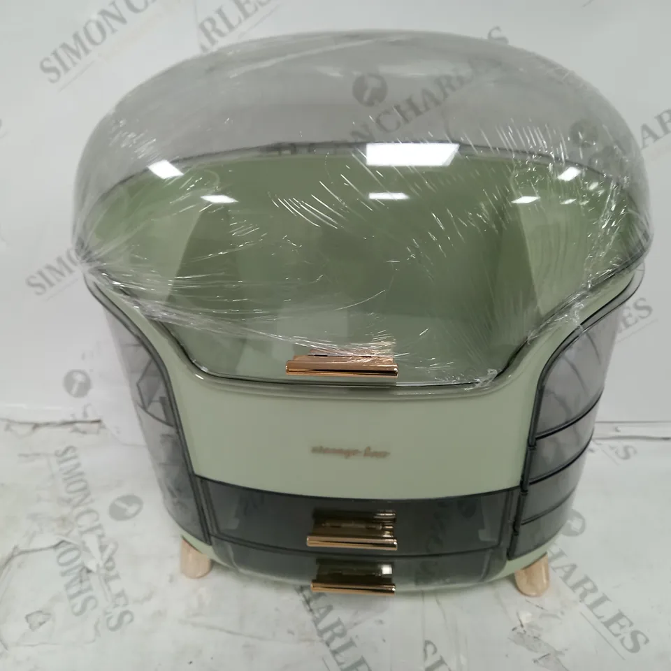 MULTI COMPARTMENT STORAGE BOX IN GREEN