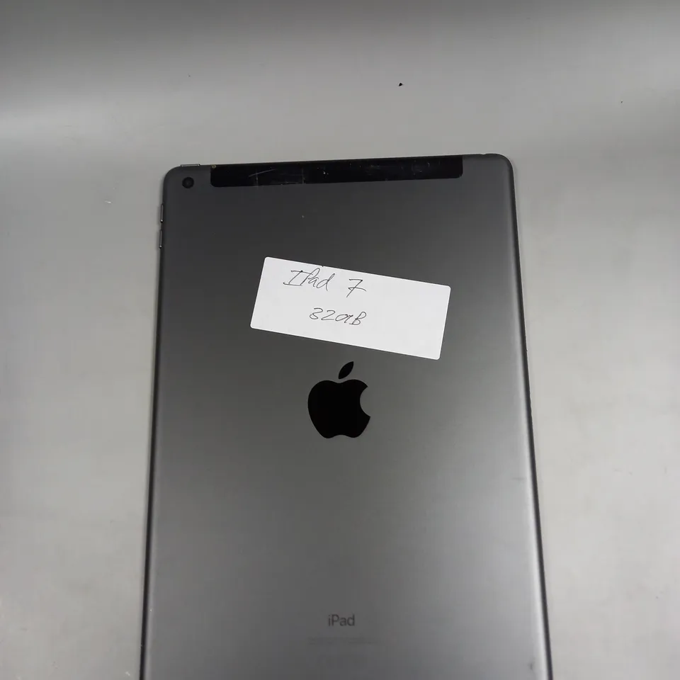 APPLE IPAD 10.2 A2429