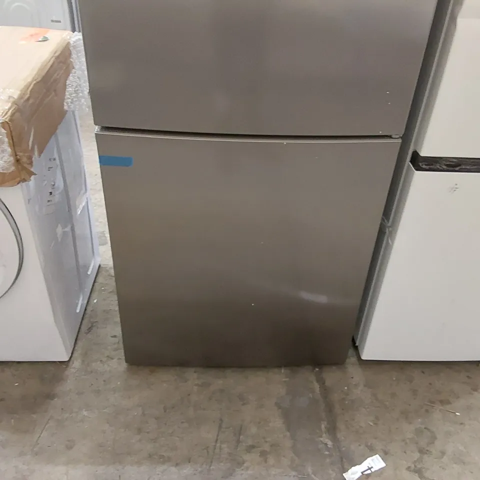BOSCH KGE49AICAG SERIE 6 FREESTANDING FRIDGE FREEZER WITH EASY CLEAN AND VITAFRESH, 201CM LOW FROST, 419L CAPACITY, 70CM XL WIDE, INOX [ENERGY CLASS C]