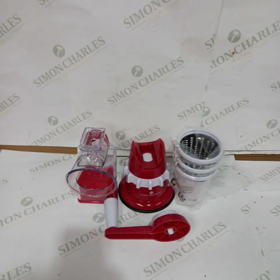 COOK'S ESSENTIALS GRATER & SLICER - RED 