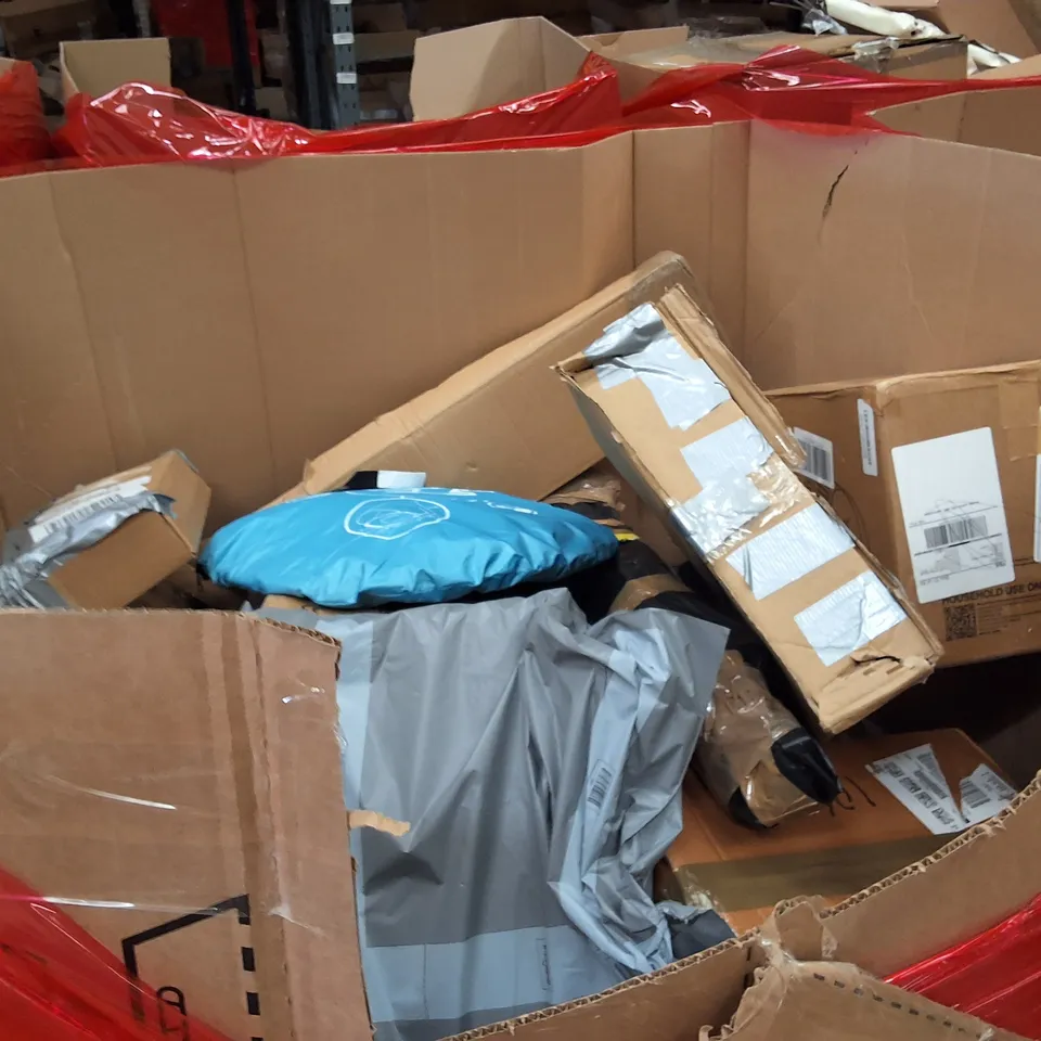 PALLET OF ASSORTED HOUSEHOLD GOODS AND ITEMS TO INCLUDE;SLICER MACHINE,POPUP TENT,POWER DISTRIBUTION FOR CABINET