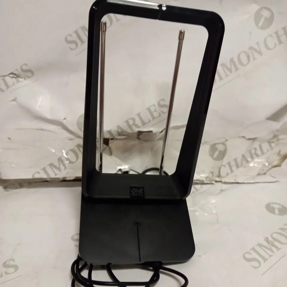 ONE FOR ALL AMPLIFIED INDOOR AERIAL