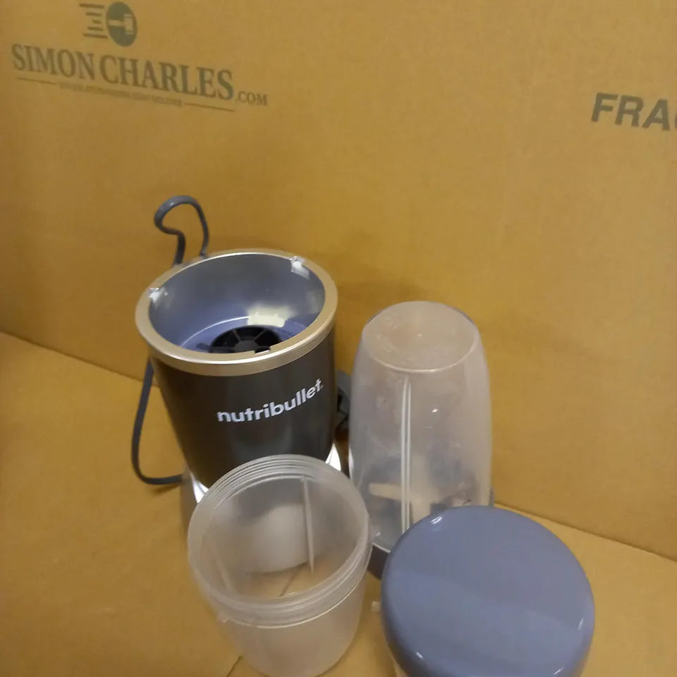 NUTRIBULLET 600 SERIES HIGH SPEED BLENDER