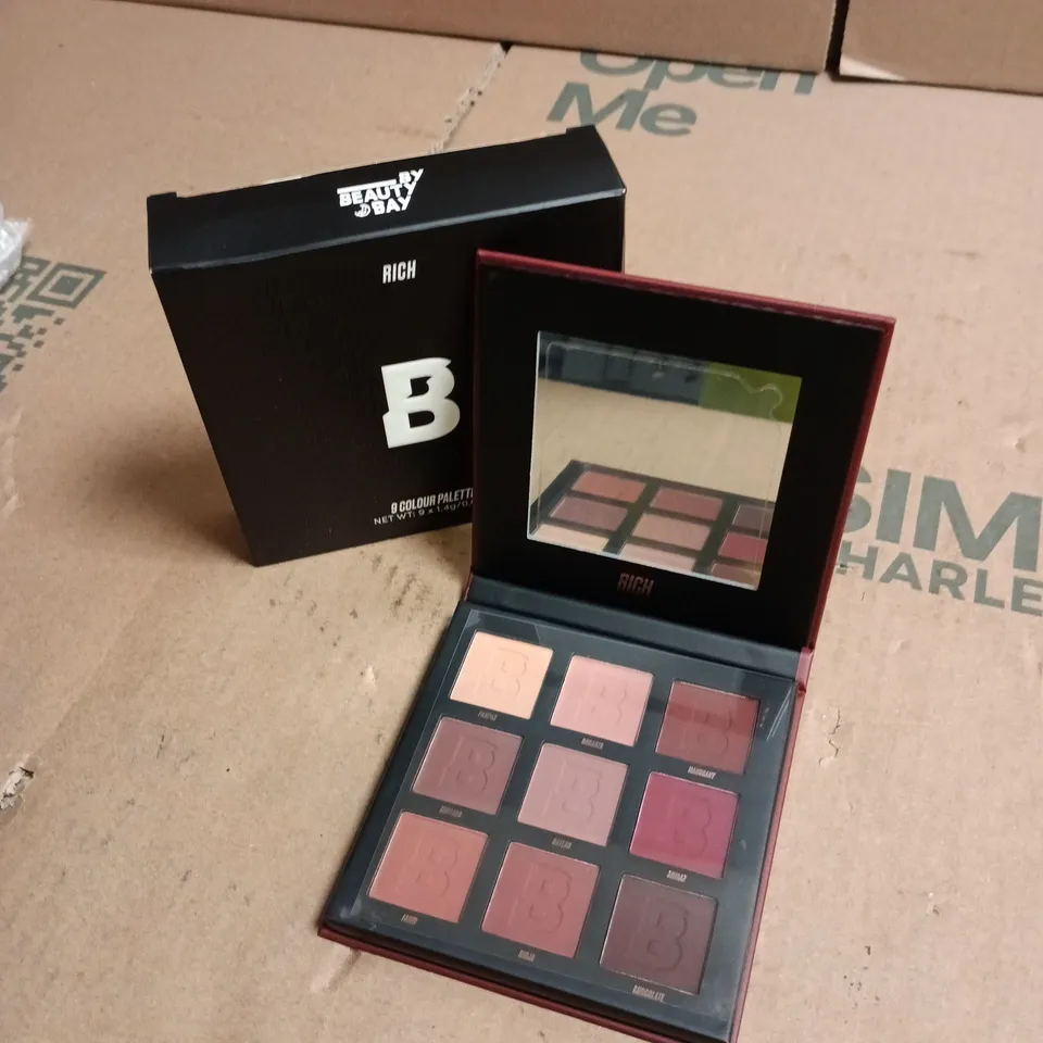 BEAUTY BAY RICH EYESHADOW PALETTE – 9 COLOUR PALETTE