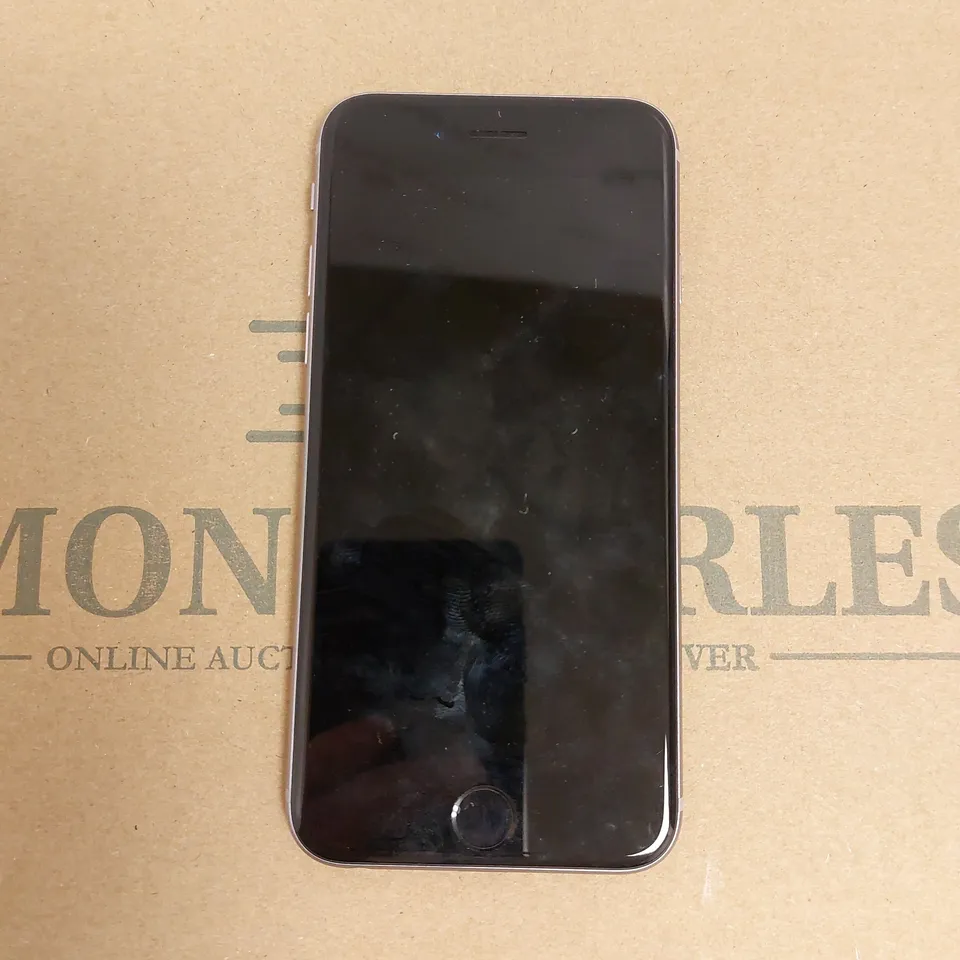 APPLE IPHONE 6S (A1688)