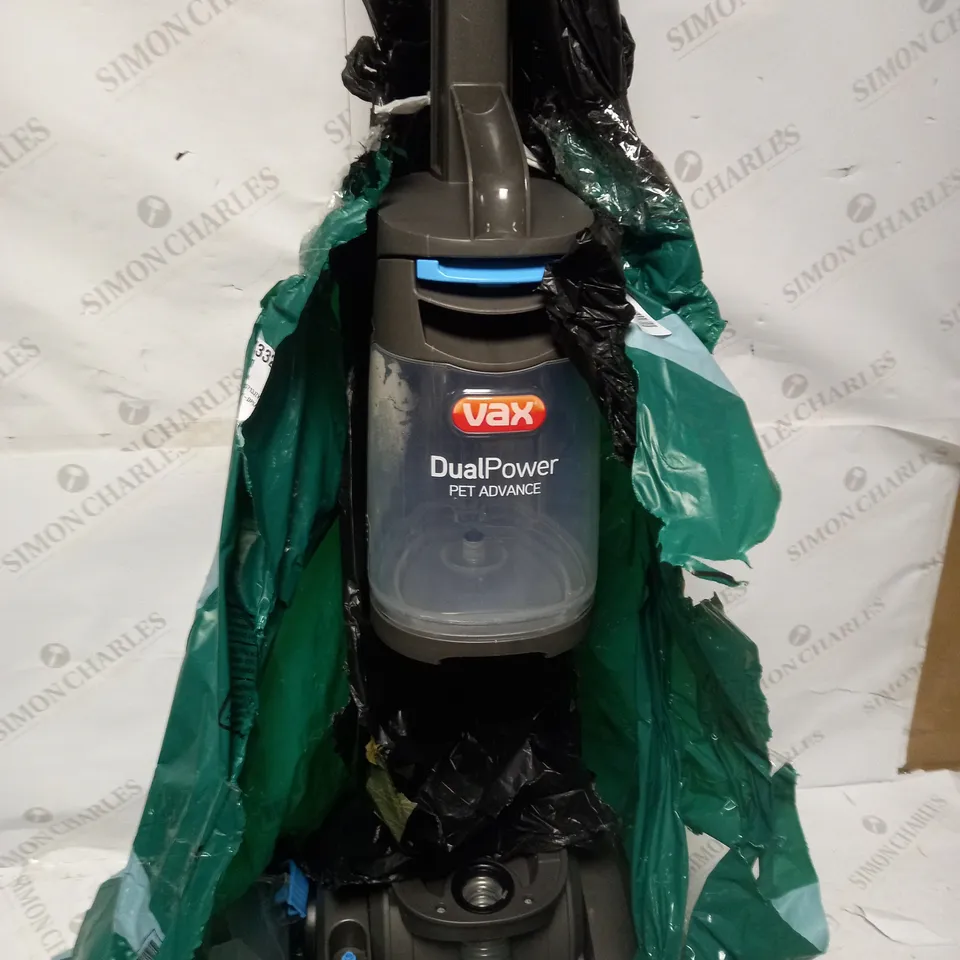 VAX DUAL POWER PET ADVANCE CARPET CLEANER