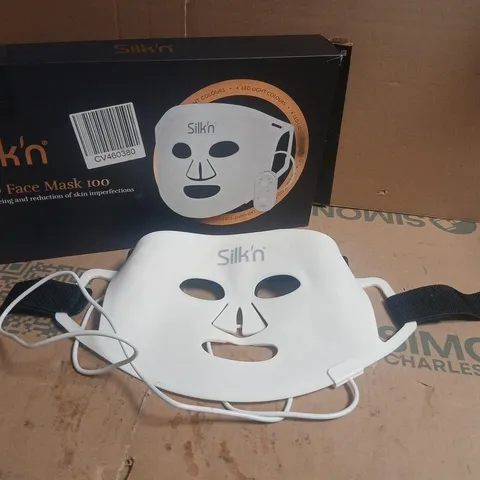 BOXED SILK'N LED FACE MASK 100