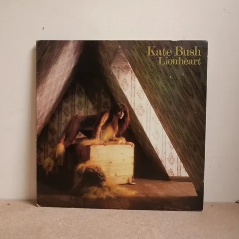KATE BUSH LIONHEART VINYL