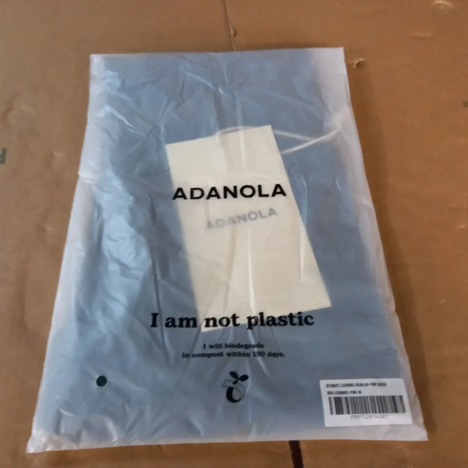 BAGGED ADANOLA ULTIMATE LEGGINGS IN PINE GREEN - M