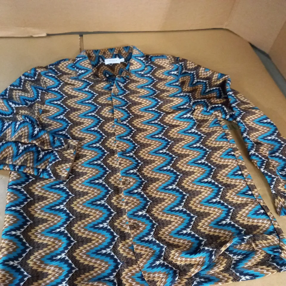 TOPMAN REVERE CROCHET SHIRT IN BROWN AND TEAL - L