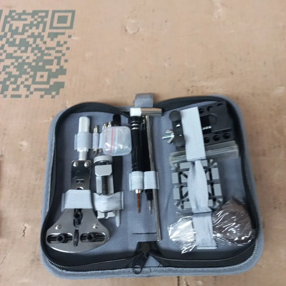 WATCH REPAIR TOOL KIT – 149‑PIECE IN CARRY CASE