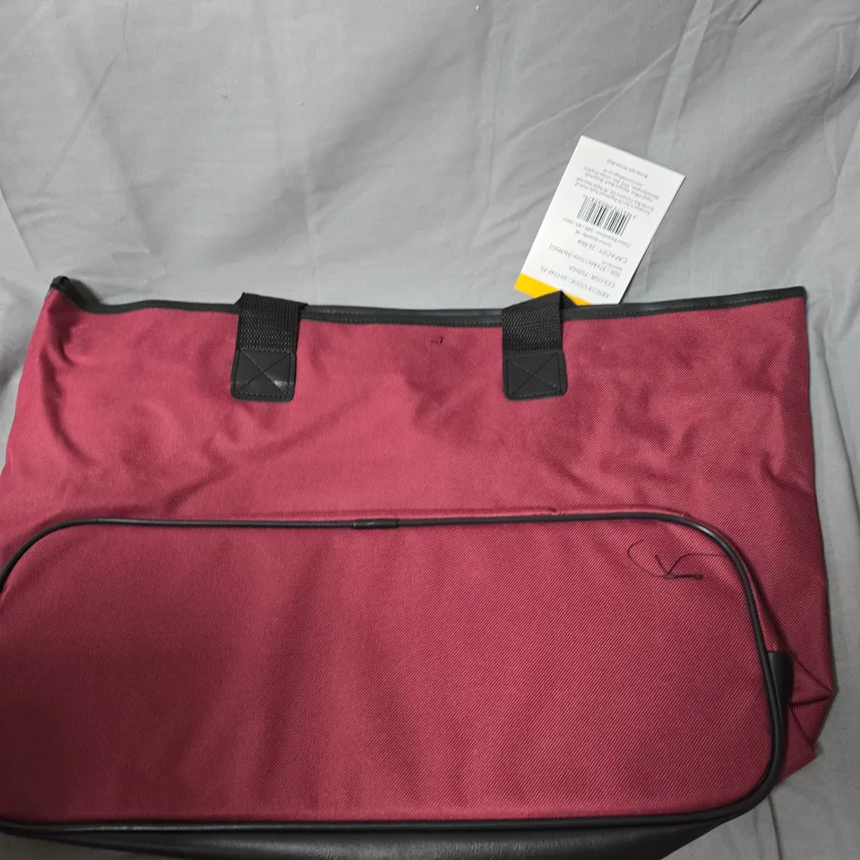 COMPASS LIFESTYLE DUFFEL BAG – MAROON WITH BLACK TRIM