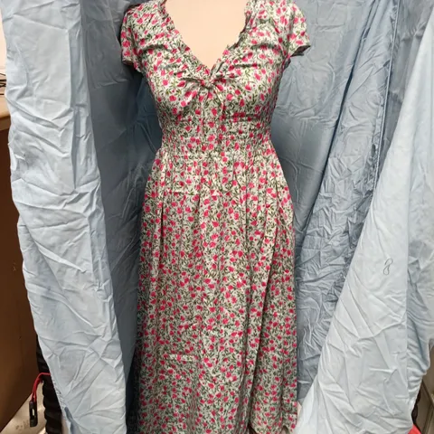 NOBODY'S CHILD LISA MIDI DRESS β SOFT BLUE FLORAL, UK 6
