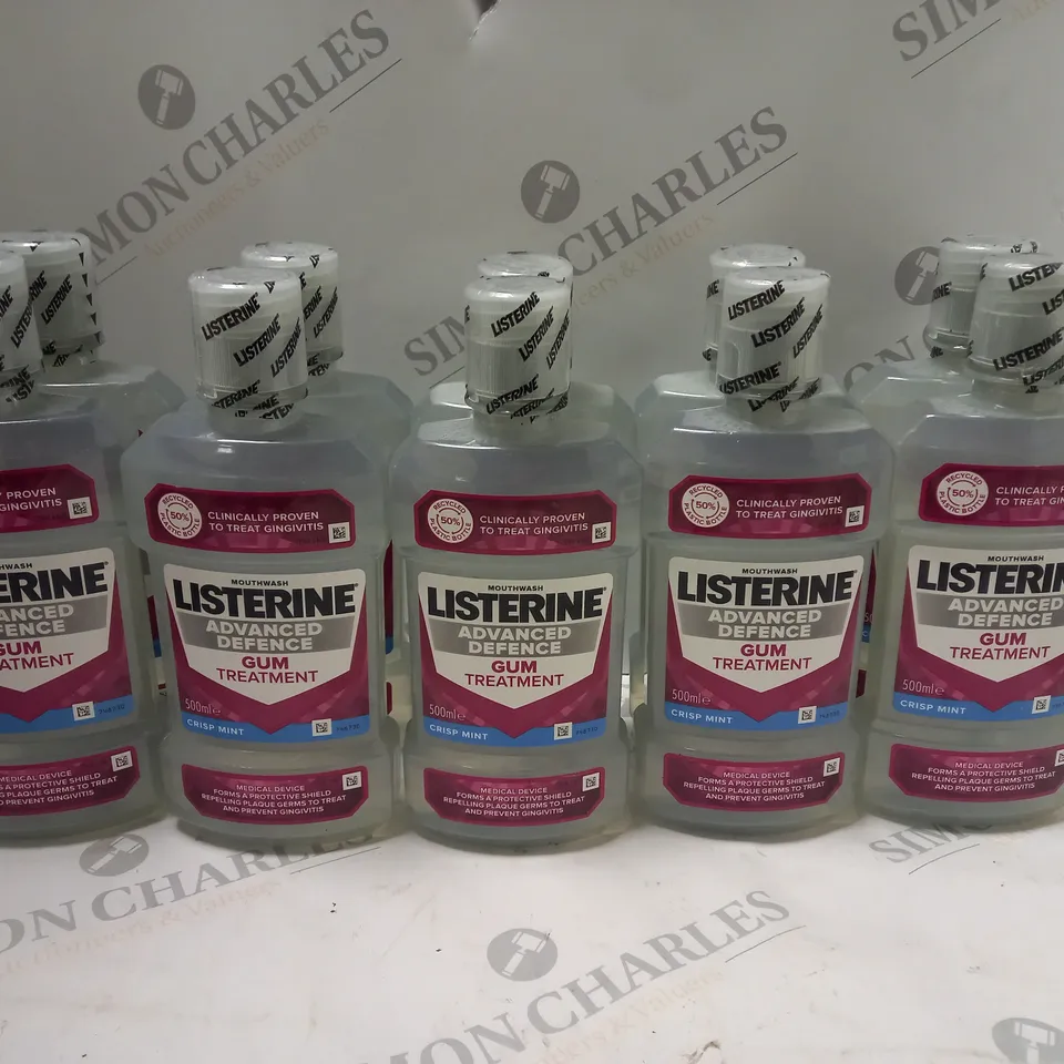 BOX OF 10x500ml BOTTLES OF LISTERINE ADVANCED DEFENCE GUM TREATMENT MOUTHWASH CRISP MINT