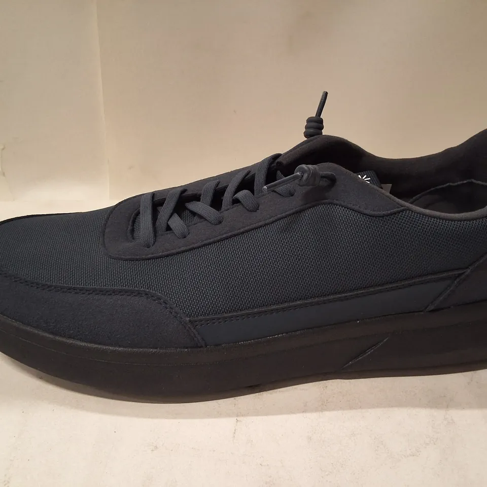 TROPICFEEL MEN’S SHOES – NAVY, UK 11 (EU 46)