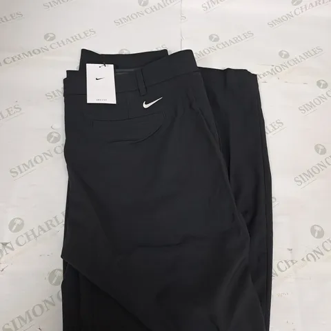 NIKE GOLFING TROUSERS SIZE W38