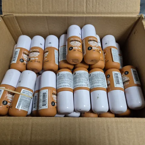 APPROXIMATELY 60 REVLON COLOURSTAY LIGHT COVER FOUNDATION - SHADE 440 - 30ML