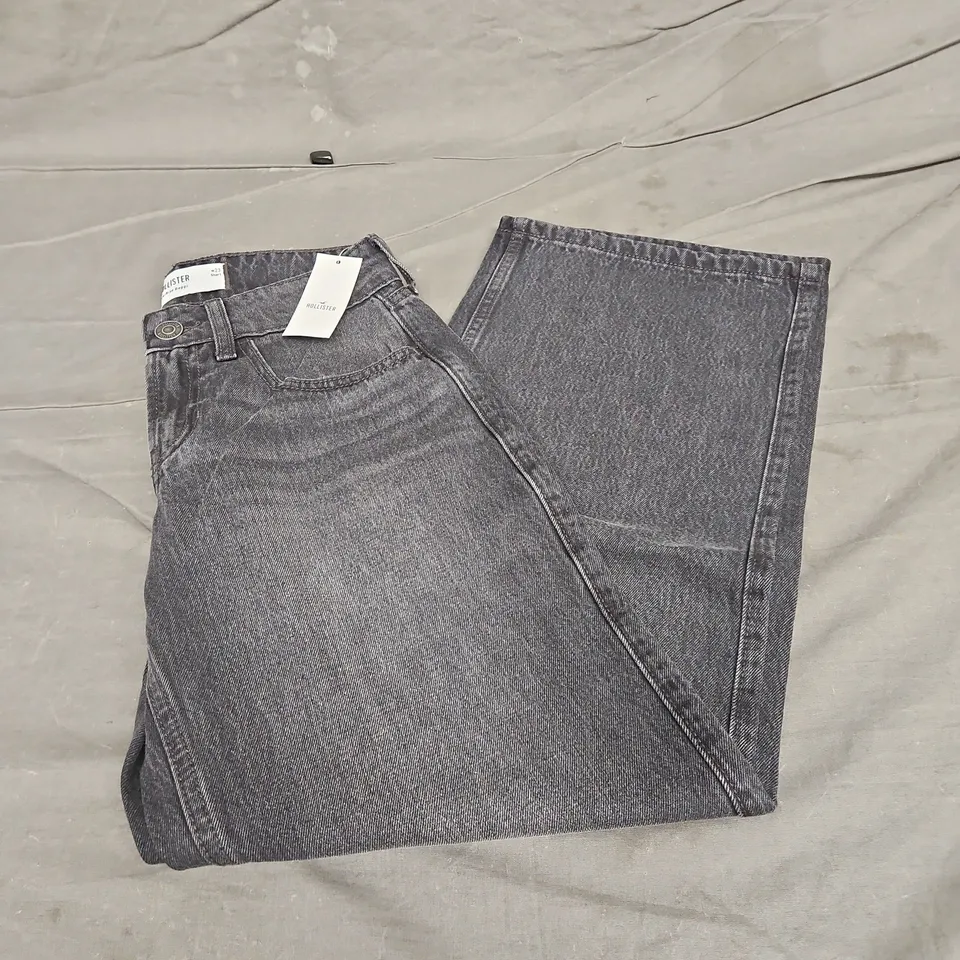 HOLLISTER LOW-RISE BAGGY JEANS IN WASHED BLACK SIZE W23 SHORT