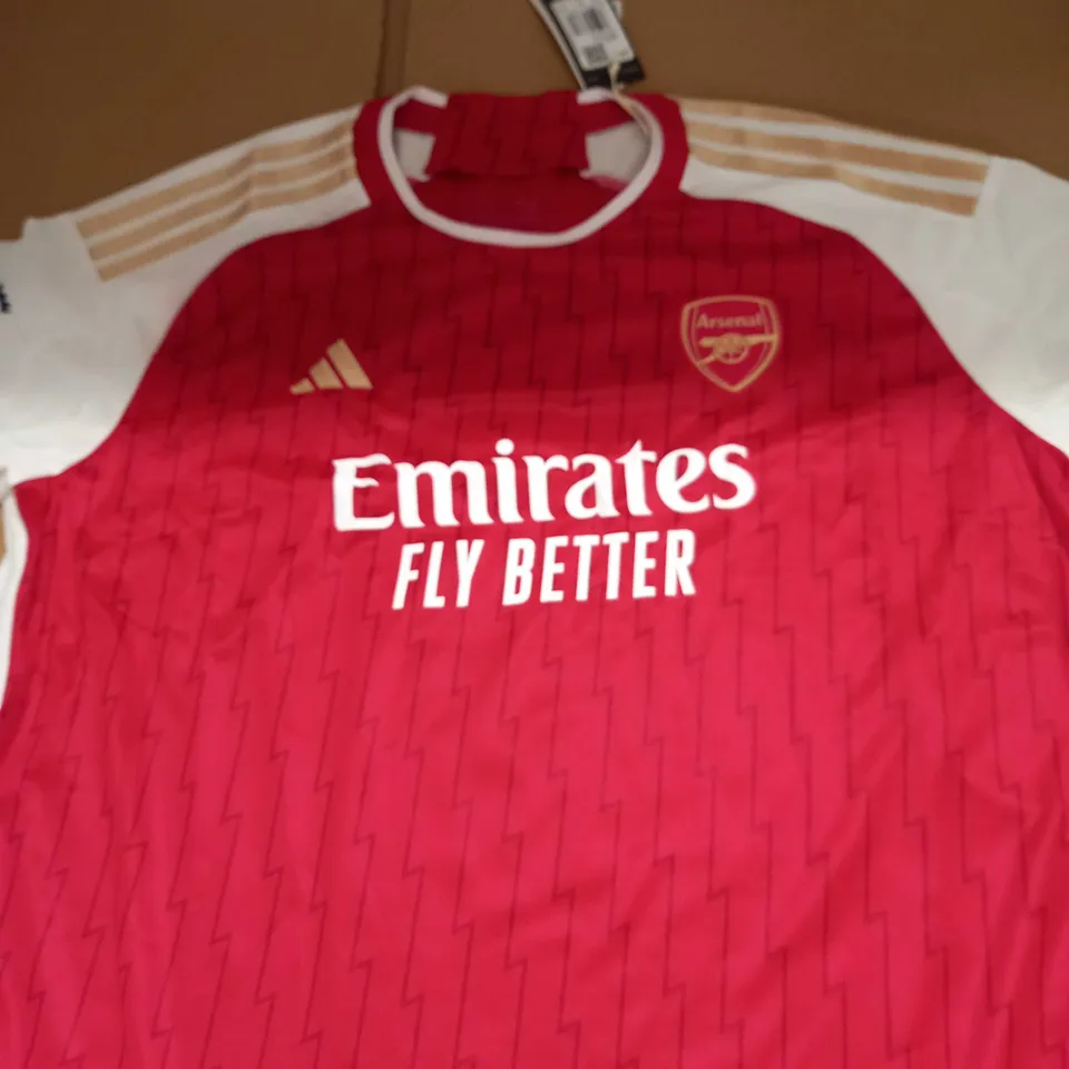 ARSENAL FC HOME SHIRT WITH SAKA 7 ON THE BACK SIZE XXL