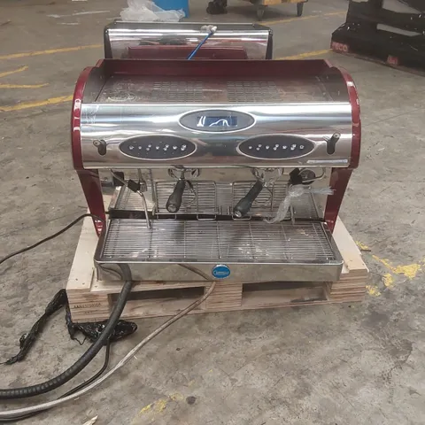 CARIMALI COMMERCIAL 2 GROUP COFFEE MACHINE