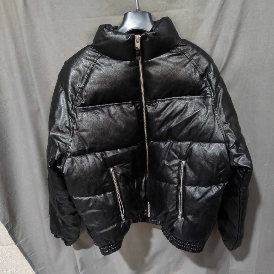 BERSHKA BLACK PUFFER JACKET – SIZE XL (EU/US)