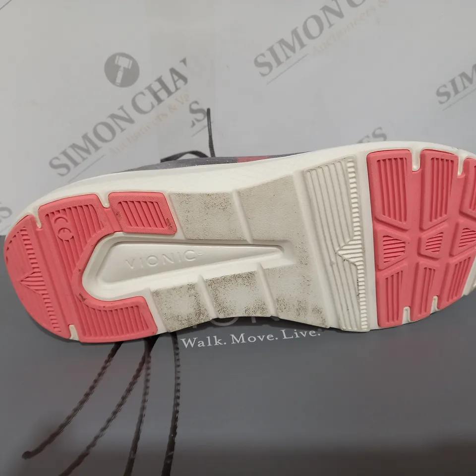 VIONIC CELESTE TRAINERS - UK 5.5
