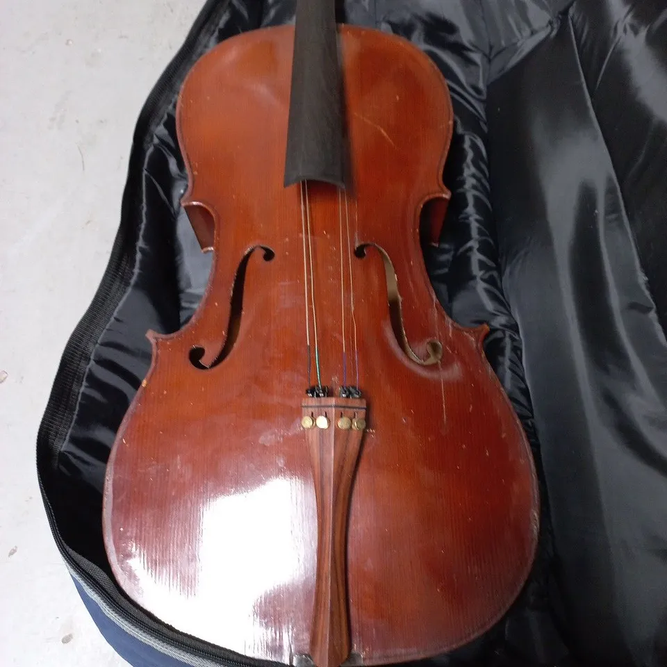 FORENZA CELLO IN A SOFT CASE WITH BOW