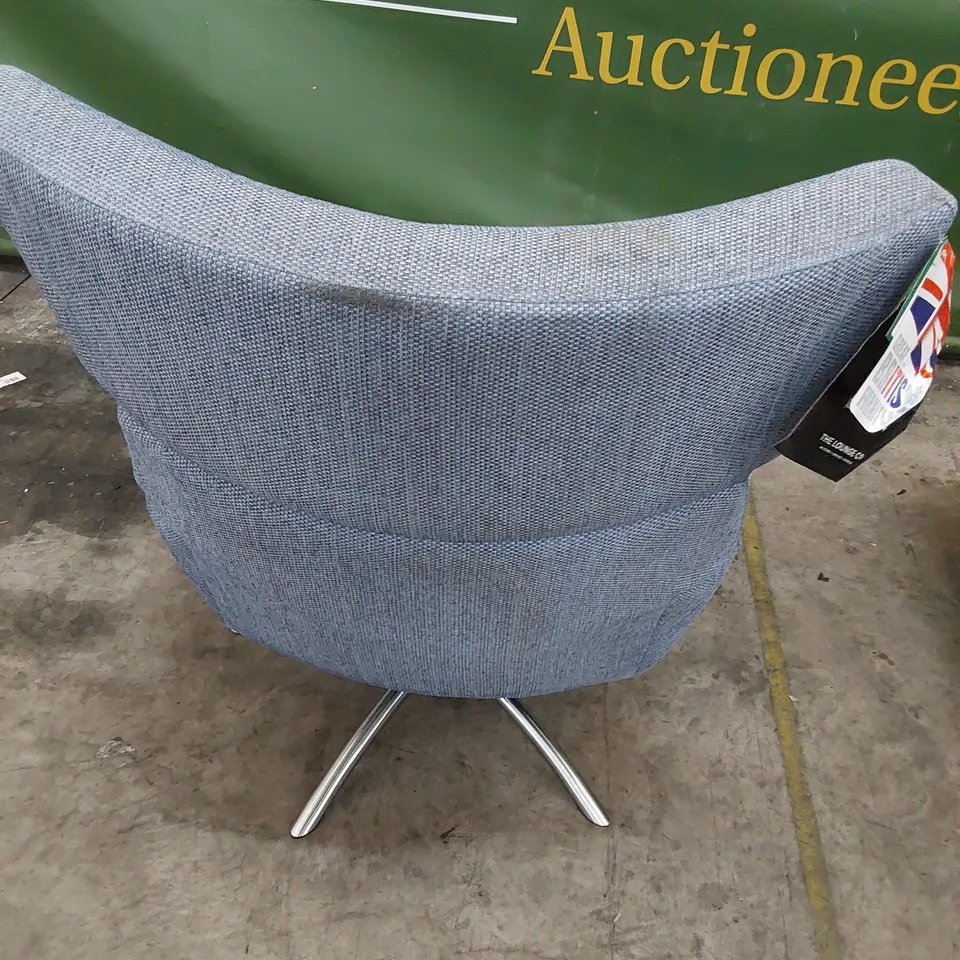 QUALITY BRITISH DESIGNER LOUNGE Co. JACOB SWIVEL WINGED CHAIR BLUE FABRIC 