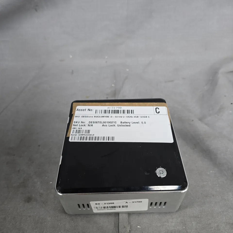 INTEL NUC MINI PC (NUC5I3MYHE) – 4GB RAM, 120GB SSD – WINDOWS 8 PRO