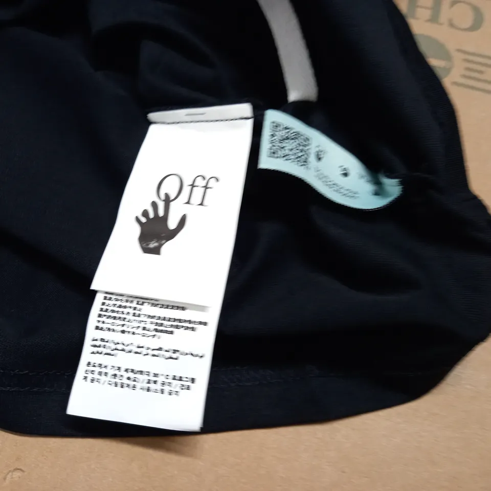 OFF WHITE BLACK T-SHIRT - SIZE UNSPECIFED