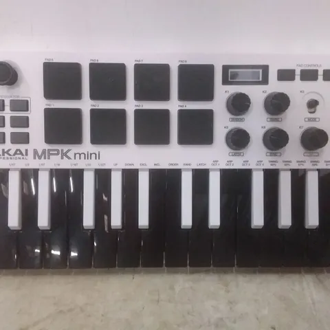 BOXED AKAI PROFESSIONAL MPK MINI MIDI CONTROLLER