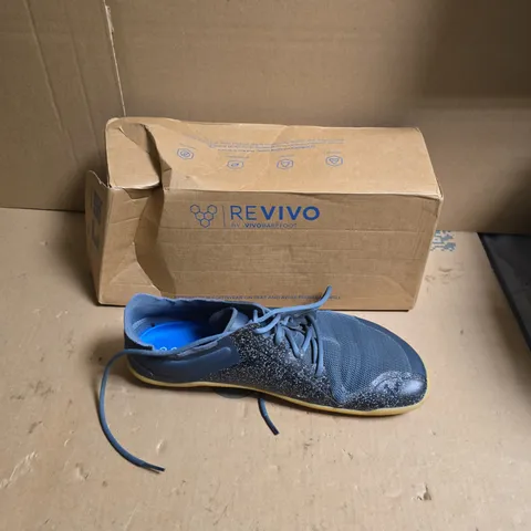 REVIVO BY VIVOBAREFOOT ATHLETIC SHOES – BLUE MESH UPPER, YELLOW GUM SOLE - SIZE EUR 43 