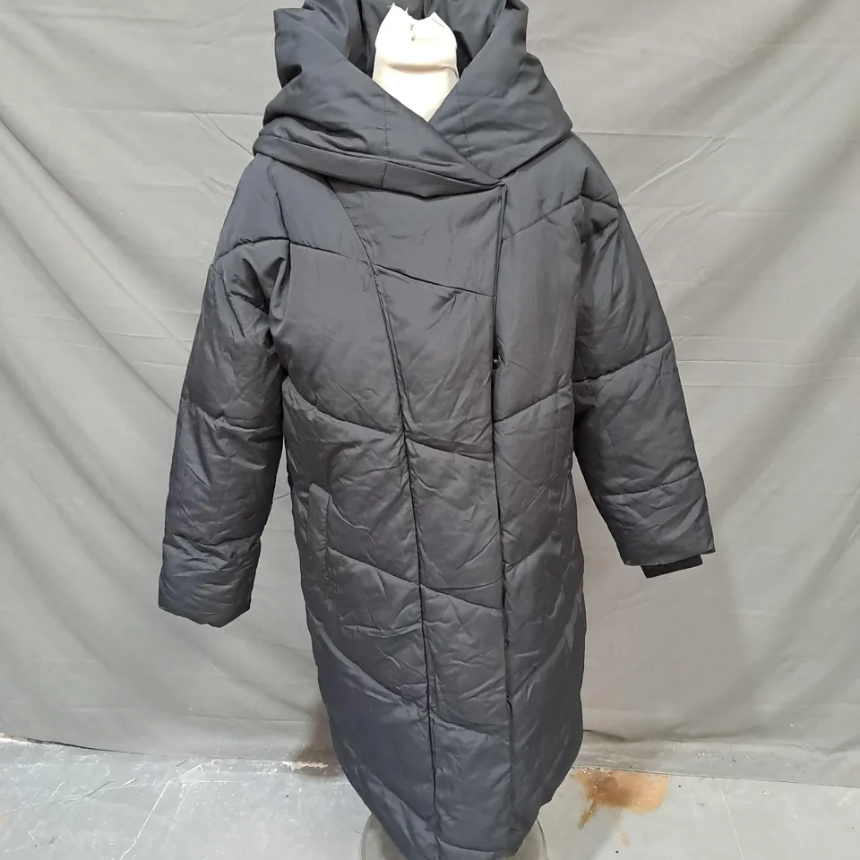 NOISY MAY LONG PUFFER COAT IN BLACK SIZE S