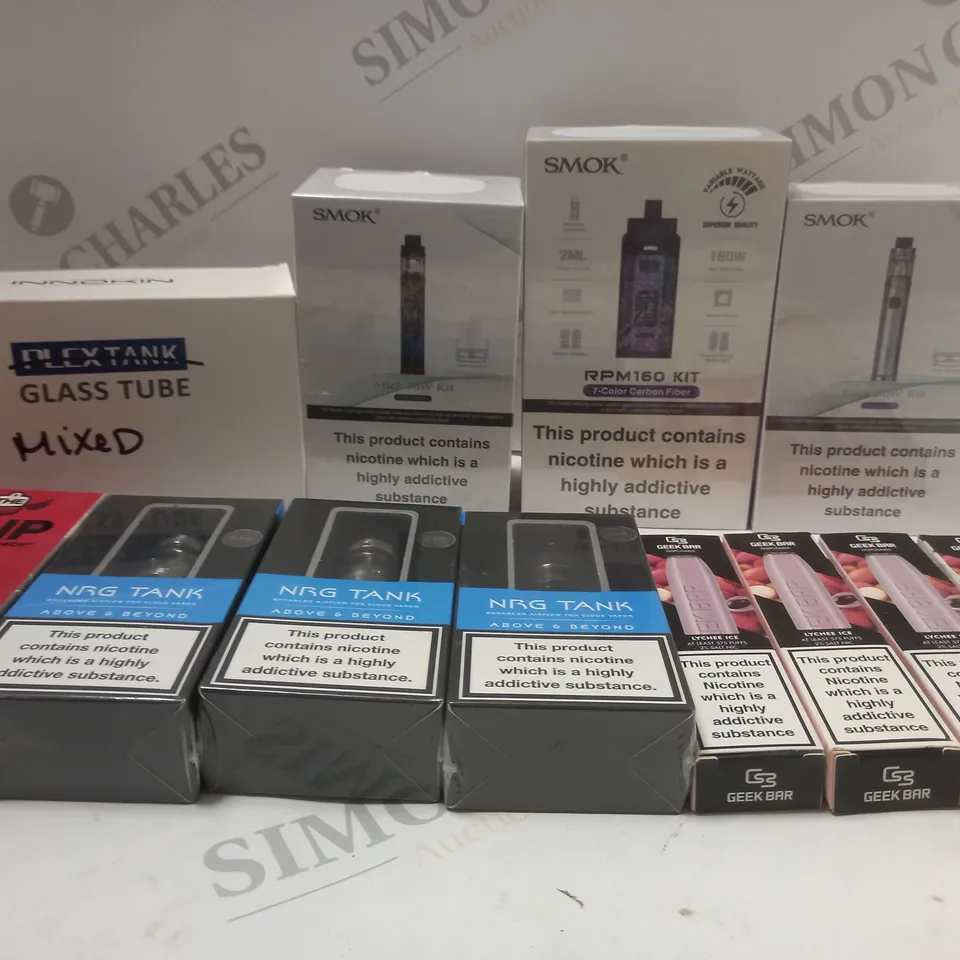 BOX OF APPROX 12 ASSORTED E-CIGARETTES AND DISPOSABLE VAPES