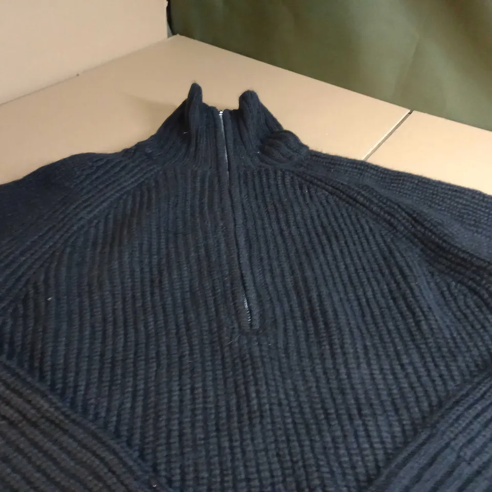 H&M BLACK KNIT 1/2 ZIP JUMPER - MEDIUM