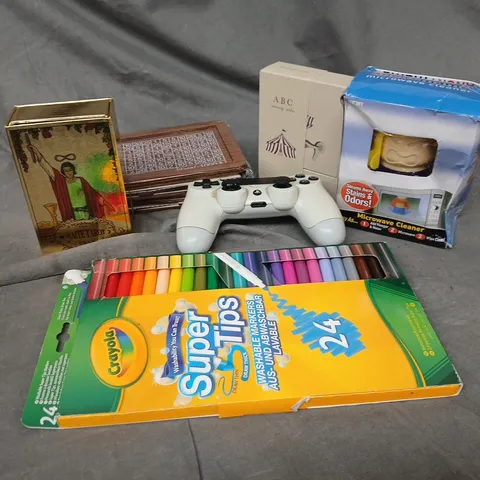 APPROXIMATELY 15 ASSORTED TOYS & GAMES TO INCLUDE PLAYSTATION CONTROLLER, ABC LEARNING CARDS, TAROT CARDS, ETC