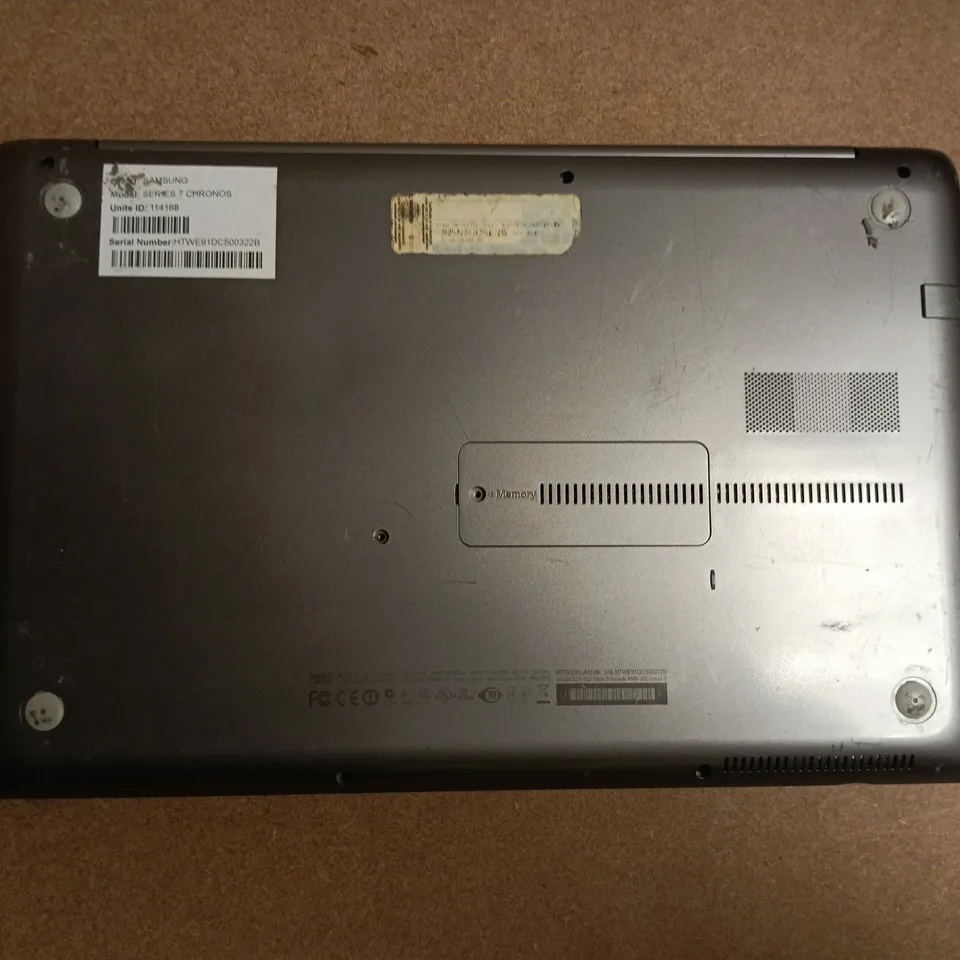 SAMSUNG SERIES 7 CHRONOS LAPTOP