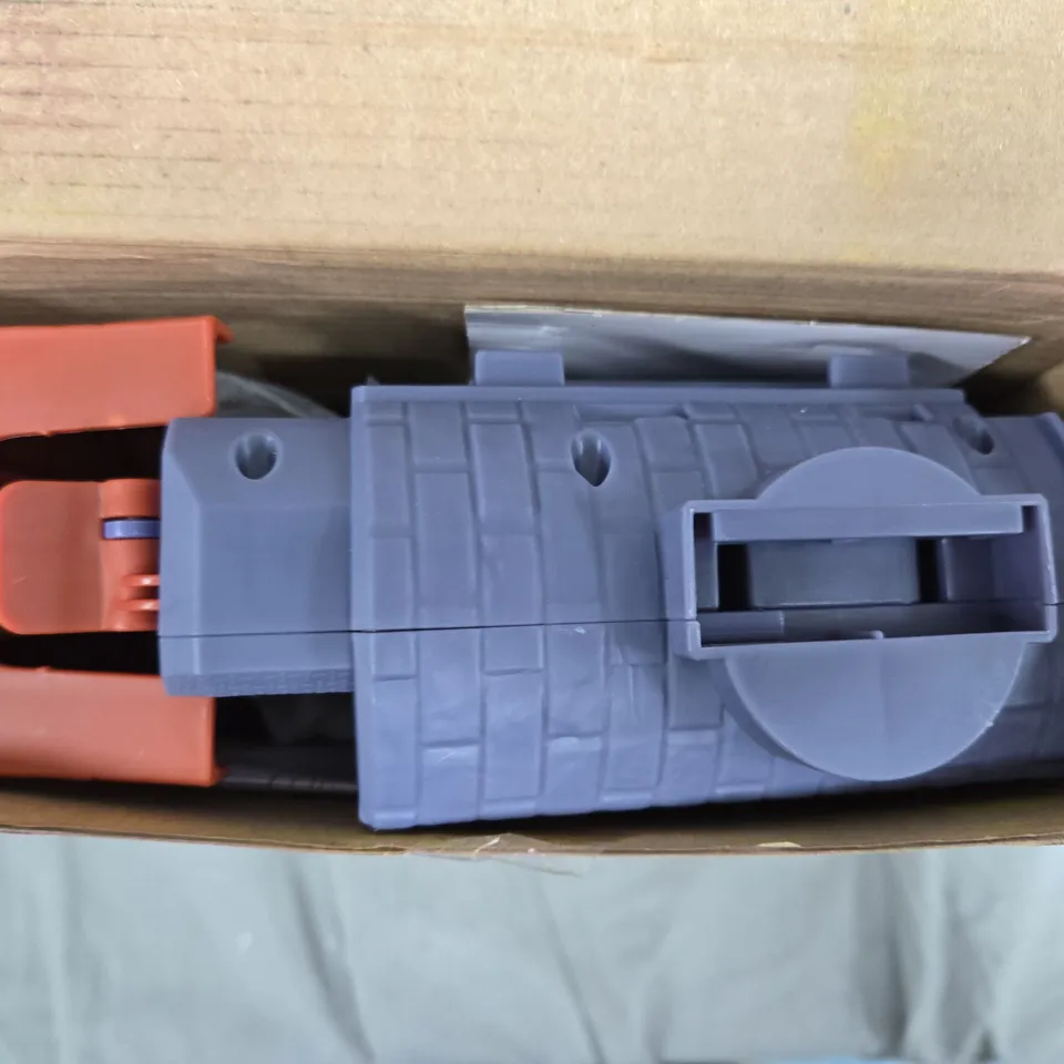 BOXED PLAY-DOH TMNT SLICE AND BLAST PIZZA  SET