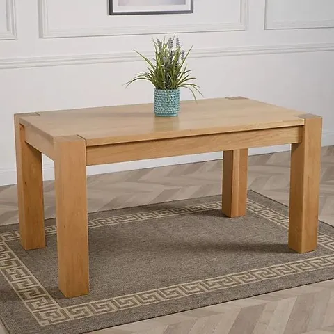 BOXED KUBA 150CM CHUNKY MEDIUM OAK DINING TABLE (2 BOXES)