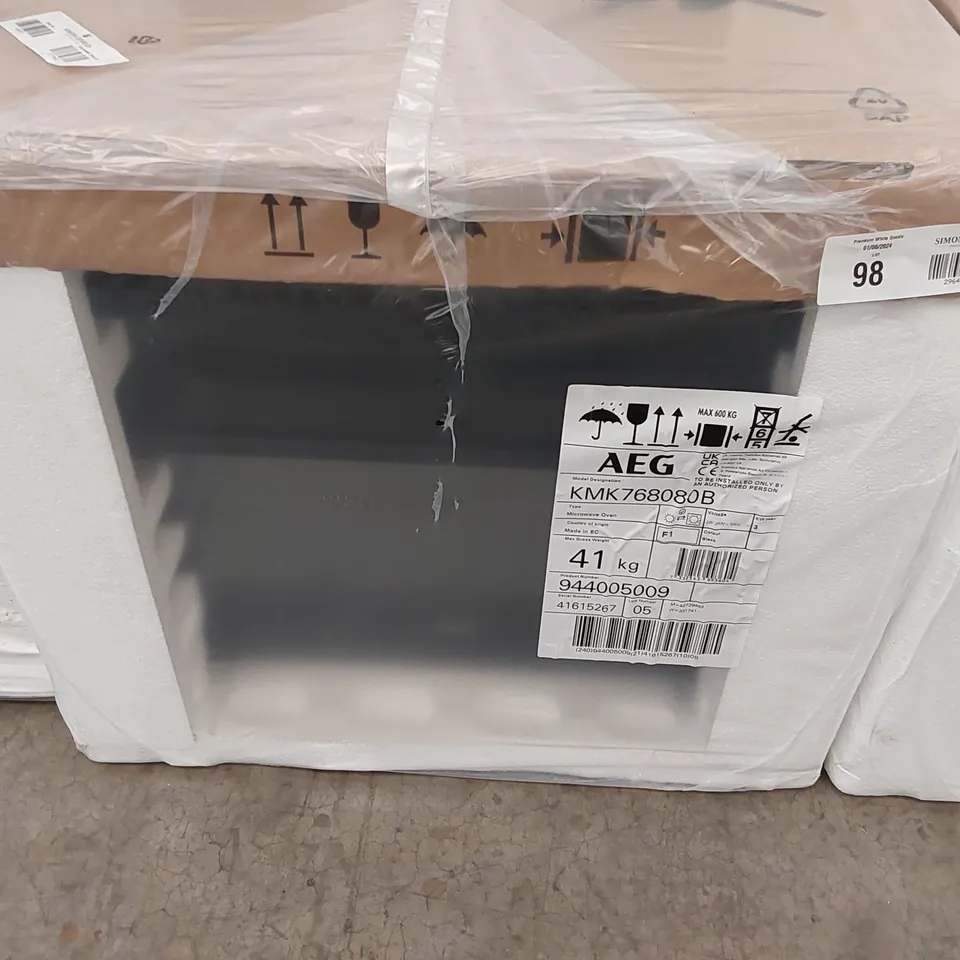 AEG INTEGRATED SINGLE MULTI FUNCTION ELECTRIC OVEN WITH MICROWAVE Model KMK768080B RRP £917