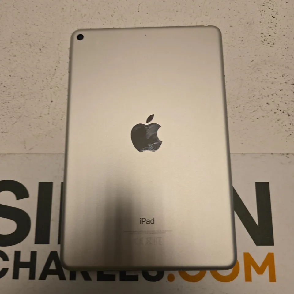 APPLE IPAD (A2133) SILVER