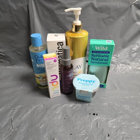 APPROXIMATEY 20 ASSORTED HEALTH AND BEAUTY PRODUCTS TO INCLUDE - WILD DEODORANT - DERMATICA CARING SQUALENE CLEANSER - PREPPY JELLY WASH - ETC
