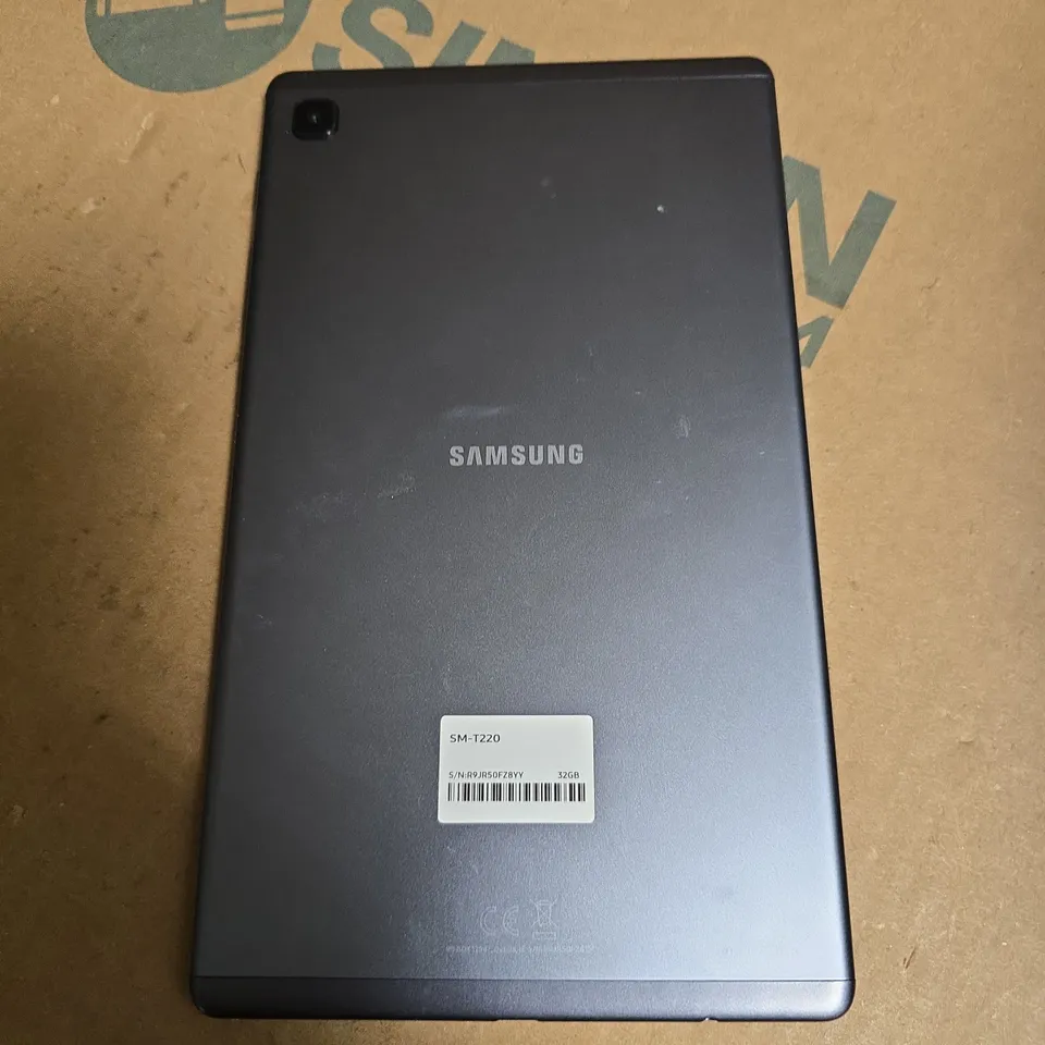SAMSUNG GALAXY TABLET SM-T220 32GB – DARK GREY