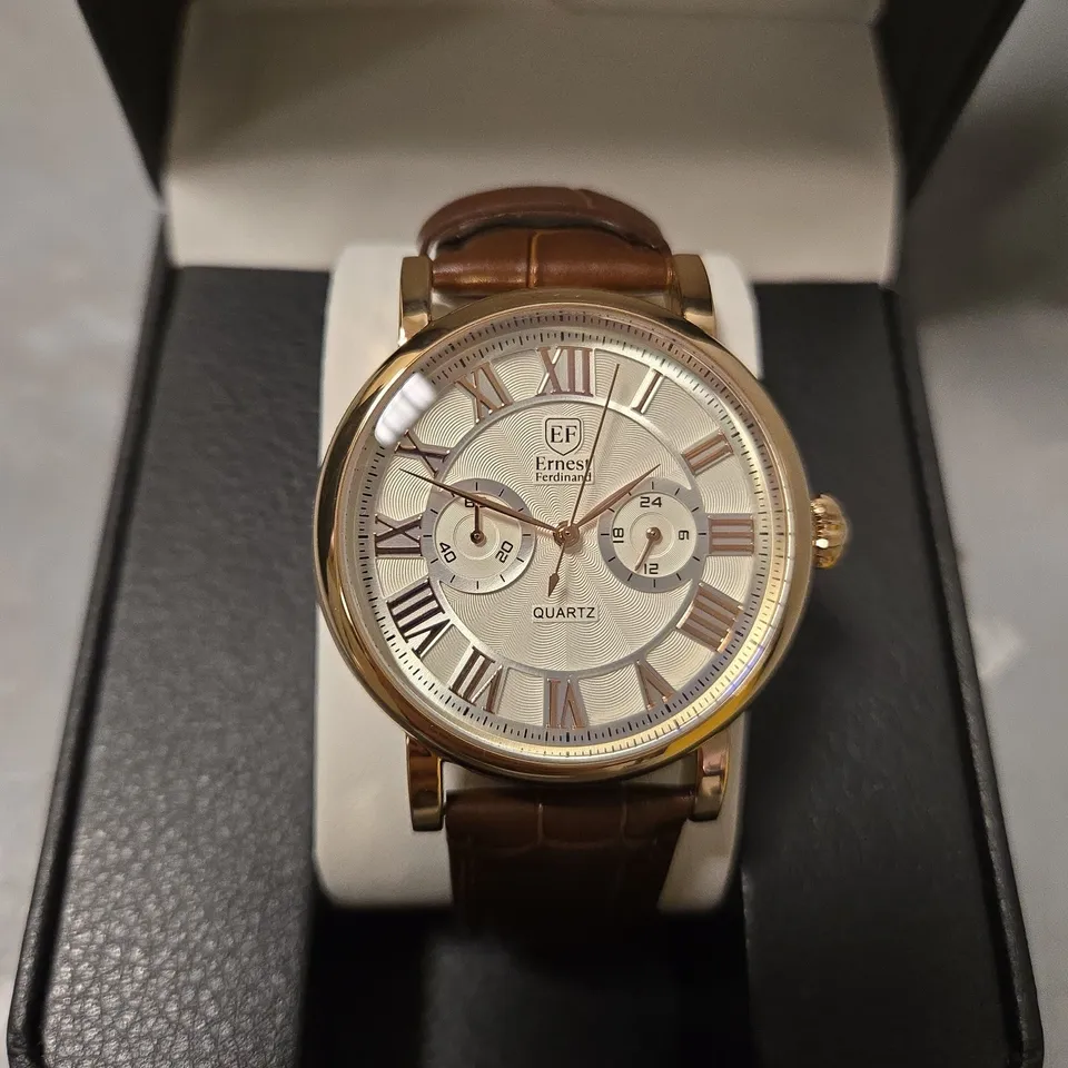 BOXED ERNEST FERDINAND MENS CREAM DIAL BROWN LEATHER STRAP QUARTZ WATCH
