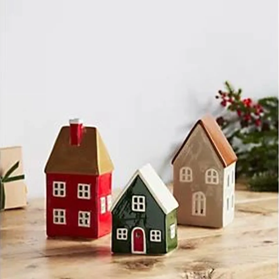 HOME REFLECTIONS SET OF 3 PRE-LIT WINTER HOUSES